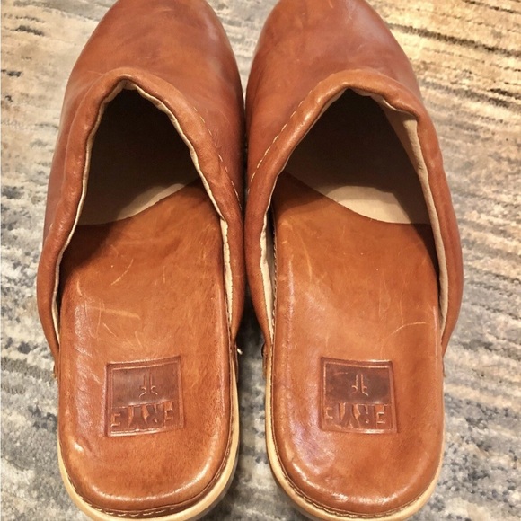 Frye Clara Campus Clogs Leather, Cognac, Sz 6.5- EUC- LIKE NEW - Picture 7 of 12